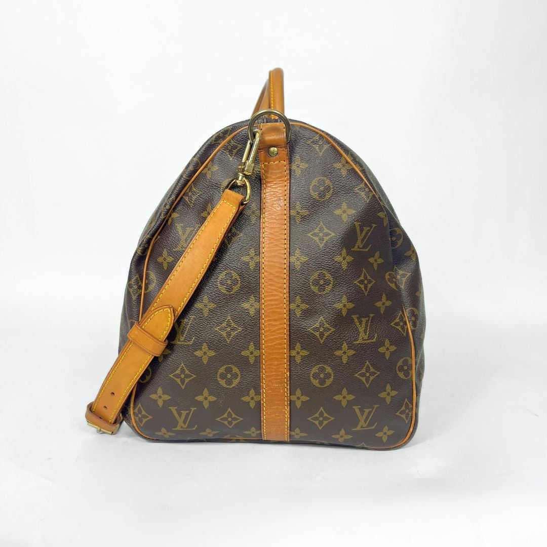 Louis Vuitton Louis Vuitton Keepall 60 Bandouli&egrave;re Monogram Canvas - Travel Bags - Etoile Luxury Vintage