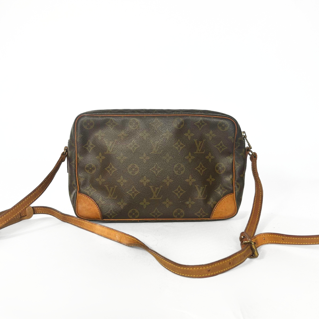 Louis Vuitton Louis Vuitton Trocadero GM Monogram Canvas - Crossbody bags - Etoile Luxury Vintage