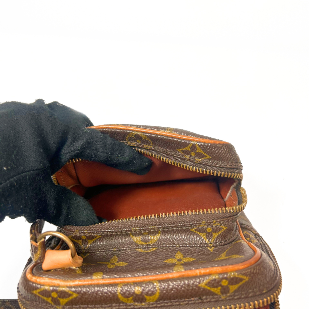 Louis Vuitton Louis Vuitton Amazon Mini Vintage Monogram Canvas - Crossbody bags - Etoile Luxury Vintage