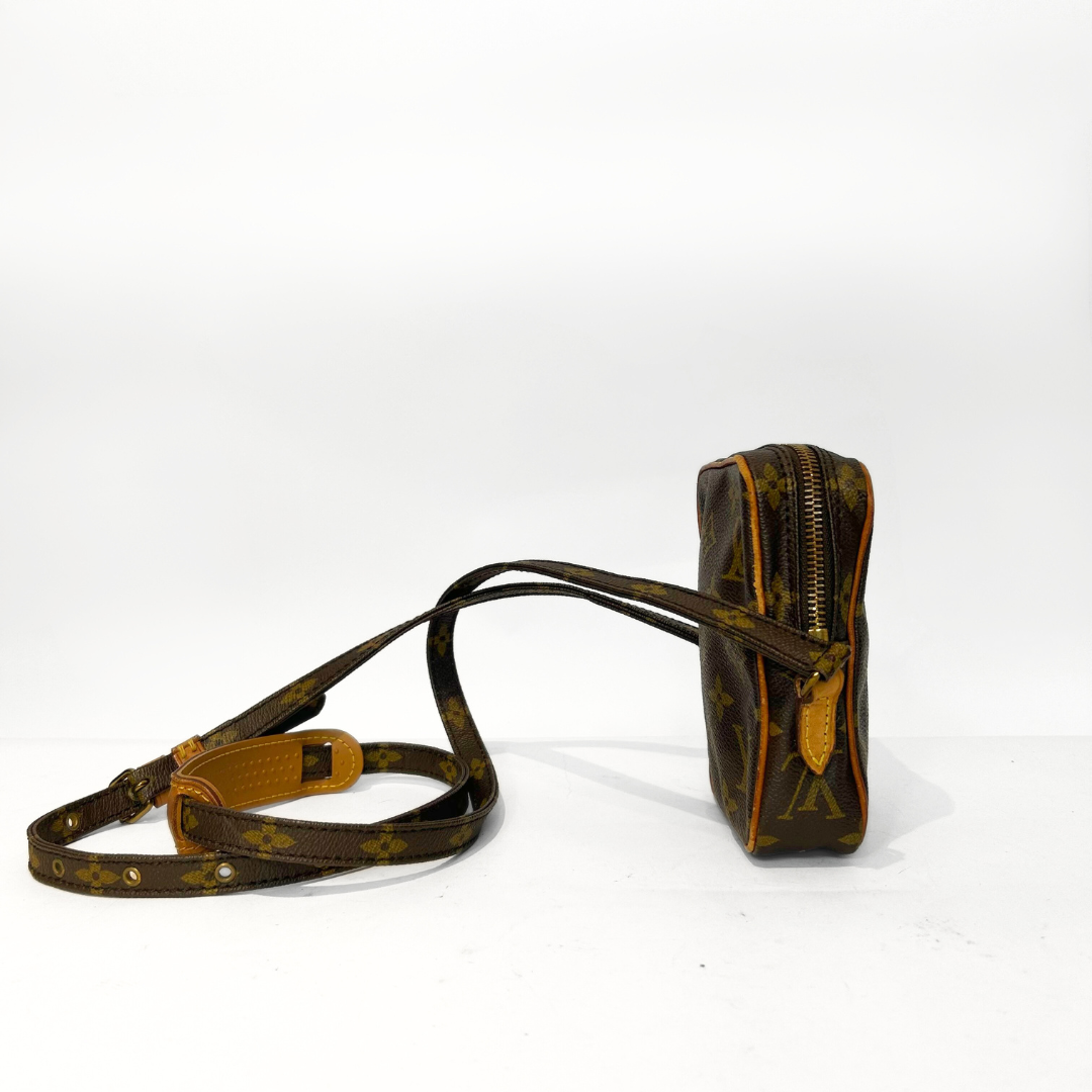 Louis Vuitton Louis Vuitton Danube Mini Monogram Canvas - Crossbody bags - Etoile Luxury Vintage