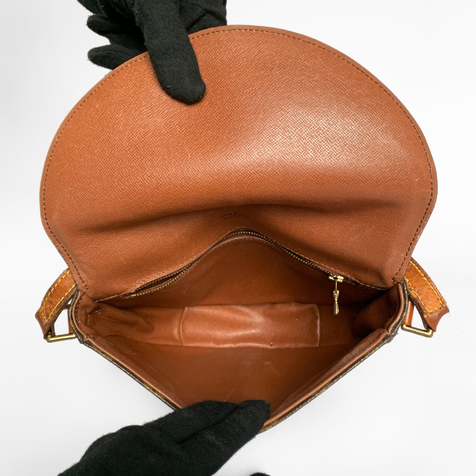 Louis Vuitton Louis Vuitton Chantilly MM Monogram Canvas - Crossbody bags - Etoile Luxury Vintage