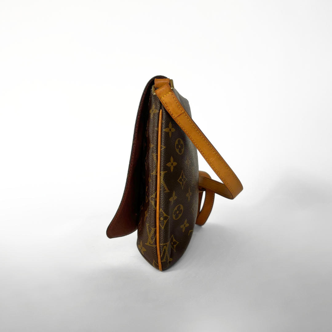 Louis Vuitton Louis Vuitton Musette Salsa Monogram Canvas - Crossbody bags - Etoile Luxury Vintage