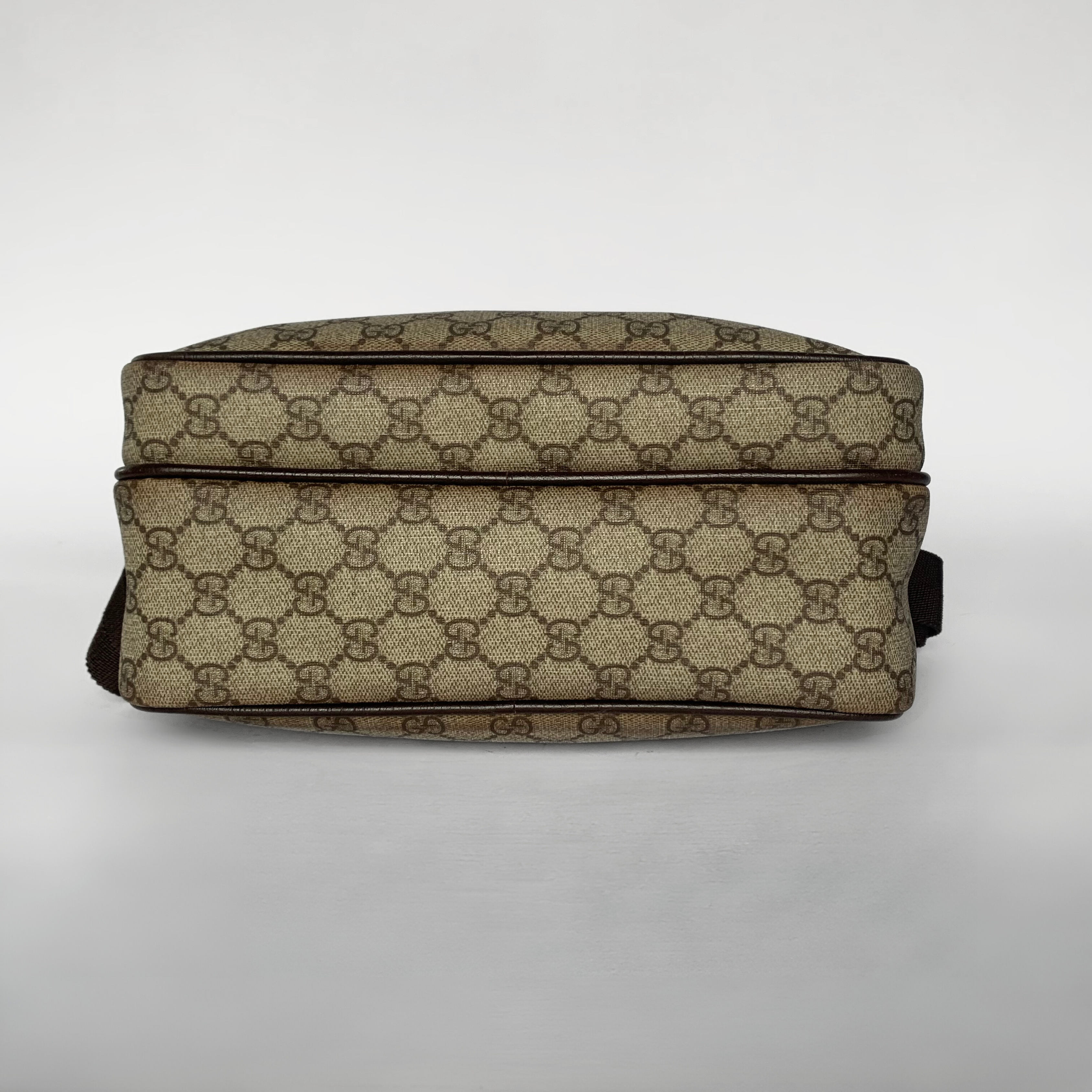 Gucci Gucci Supreme Crossbody Bag PVC - Crossbody bags - Etoile Luxury Vintage