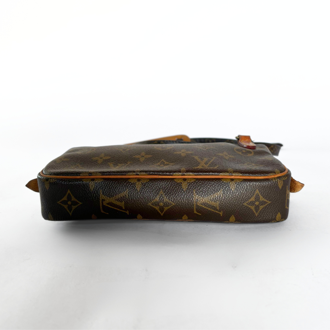 Louis Vuitton Louis Vuitton Marly Monogram Canvas - Crossbody bags - Etoile Luxury Vintage