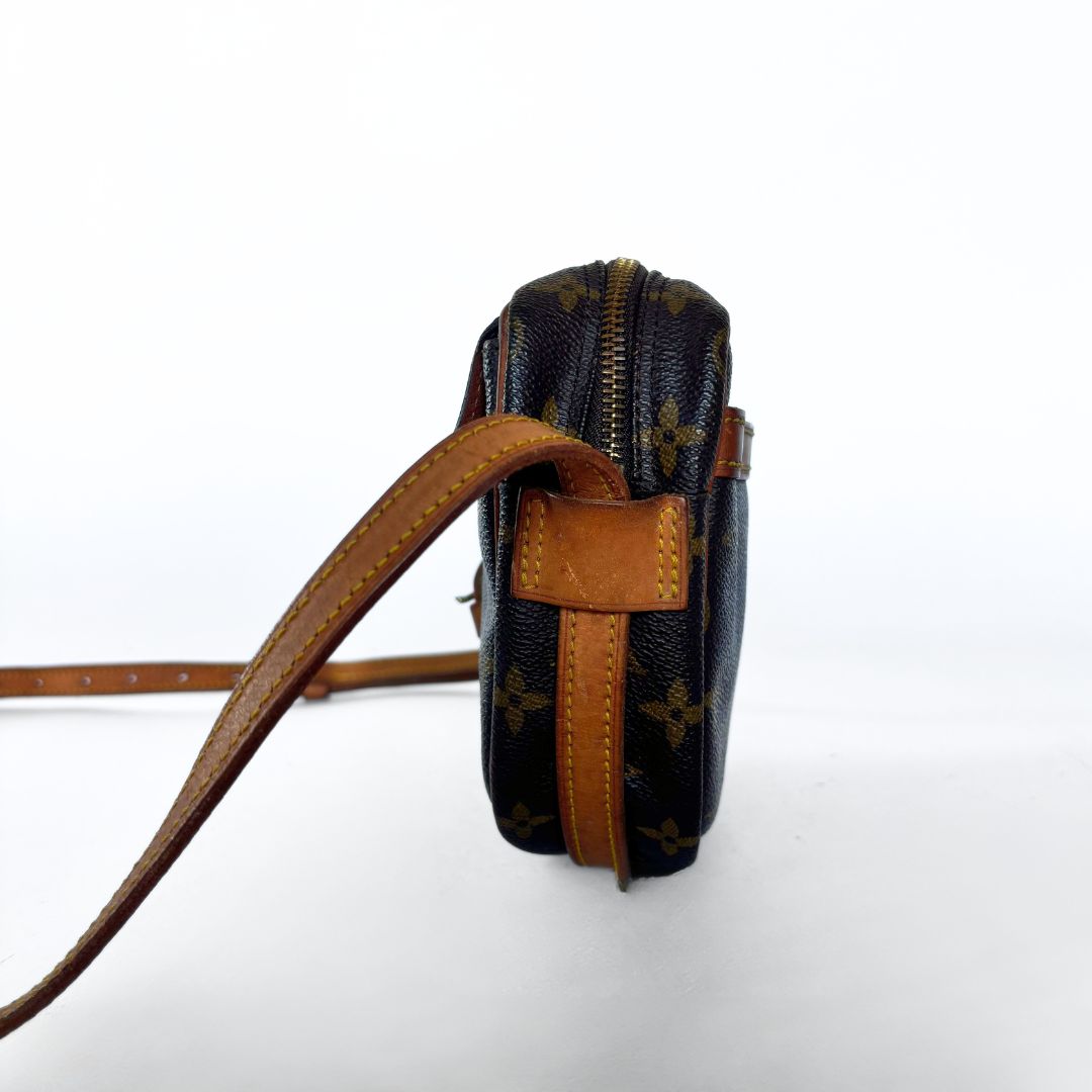 Louis Vuitton Louis Vuitton Jeune Fille Monogram Canvas - Crossbody bags - Etoile Luxury Vintage