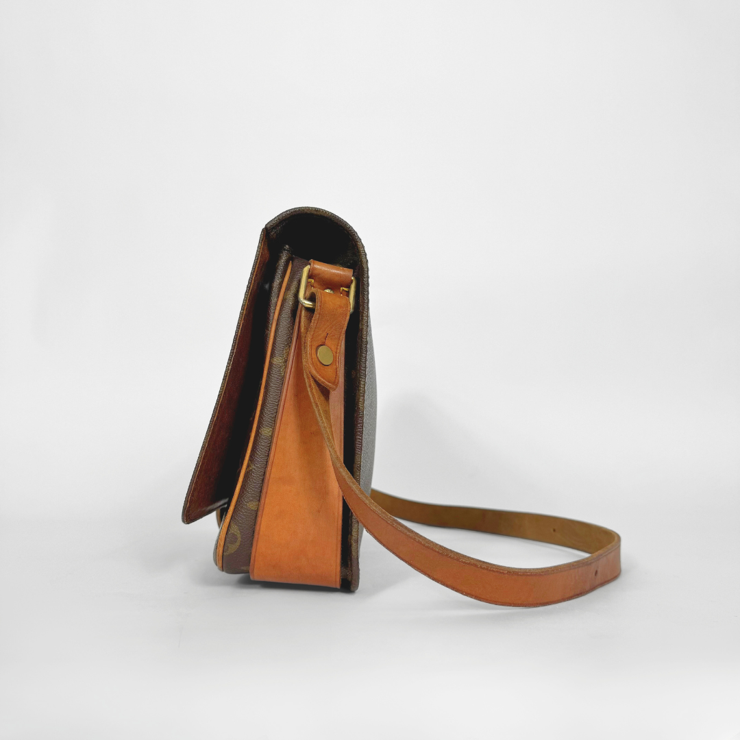 Louis Vuitton Louis Vuitton Cartouchi&egrave;re GM Monogram Canvas - Shoulder Bag - Etoile Luxury Vintage