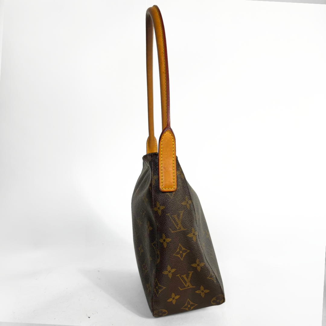 Louis Vuitton Louis Vuitton Looping MM Monogram Canvas - Shoulder bags - Etoile Luxury Vintage