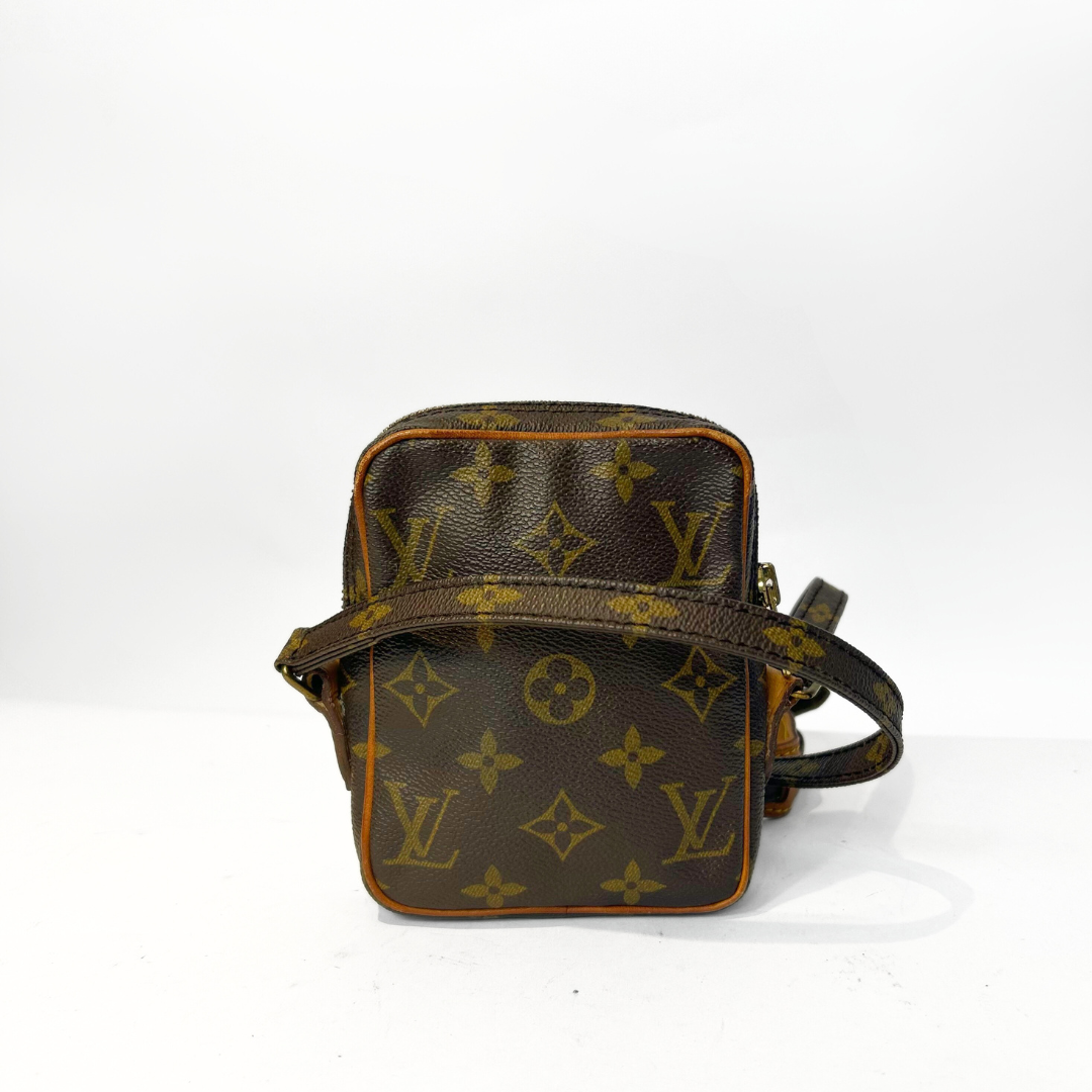 Louis Vuitton Louis Vuitton Danube Mini Monogram Canvas - Crossbody bags - Etoile Luxury Vintage