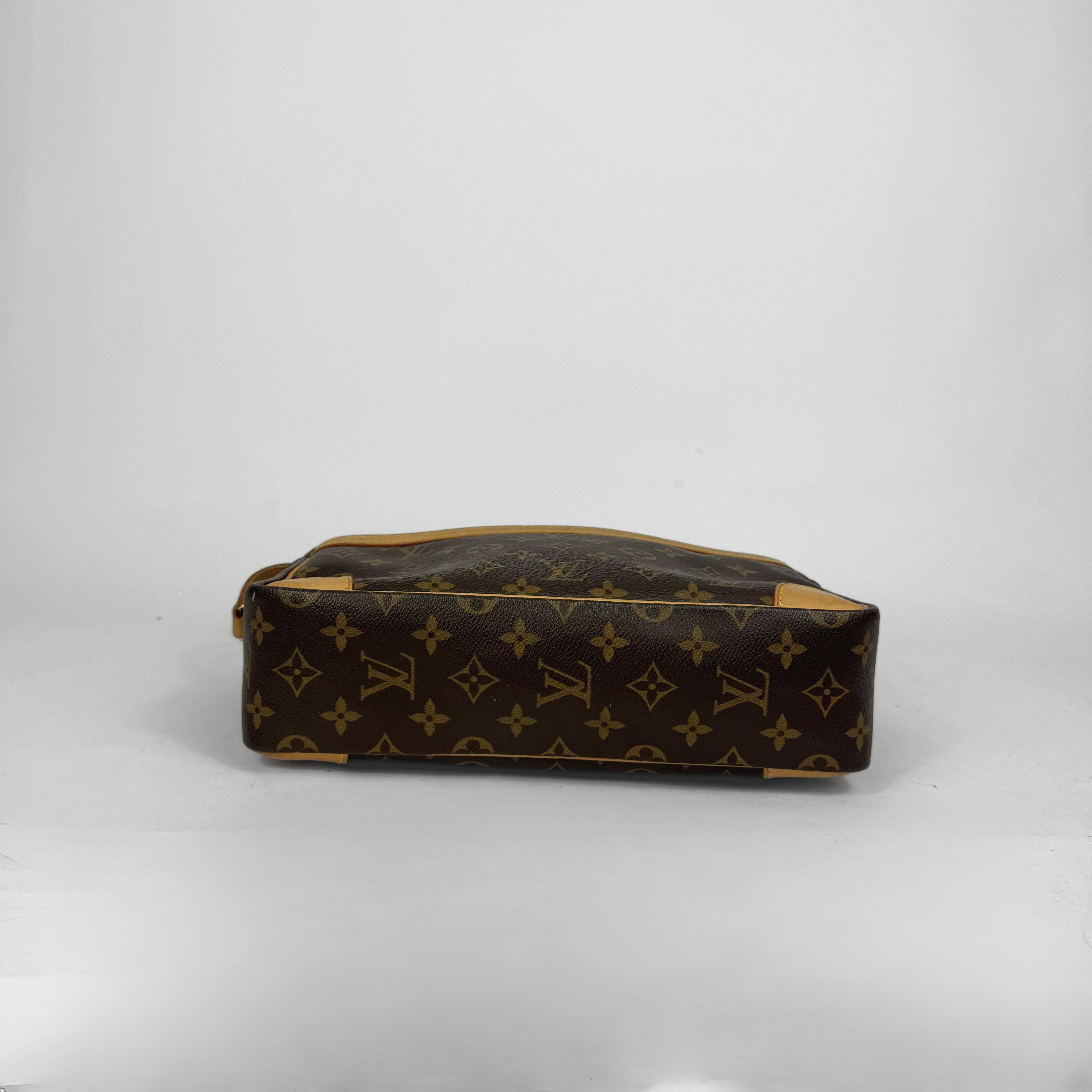 Louis Vuitton Trocadero