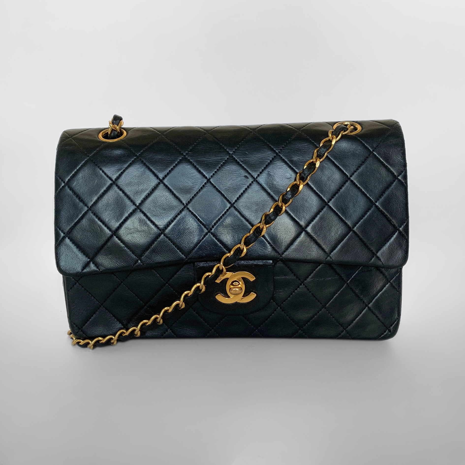 Chanel Chanel Classic Flap Bag Medium Lambskin Leather - Shoulder bags - Etoile Luxury Vintage