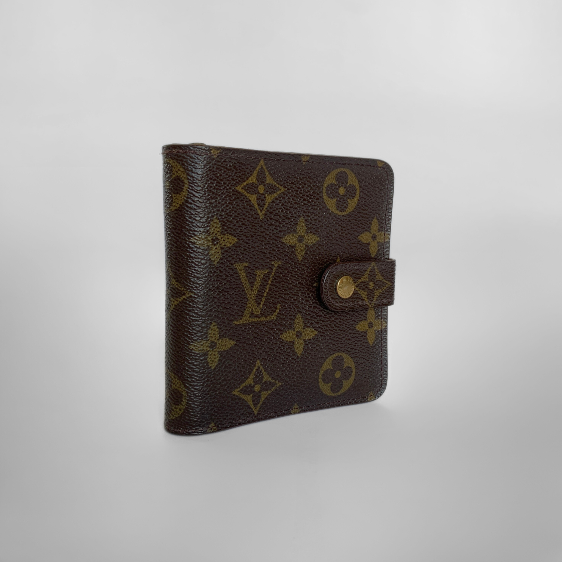 Louis Vuitton Louis Vuitton Zipper Wallet Monogram Canvas - Wallets - Etoile Luxury Vintage