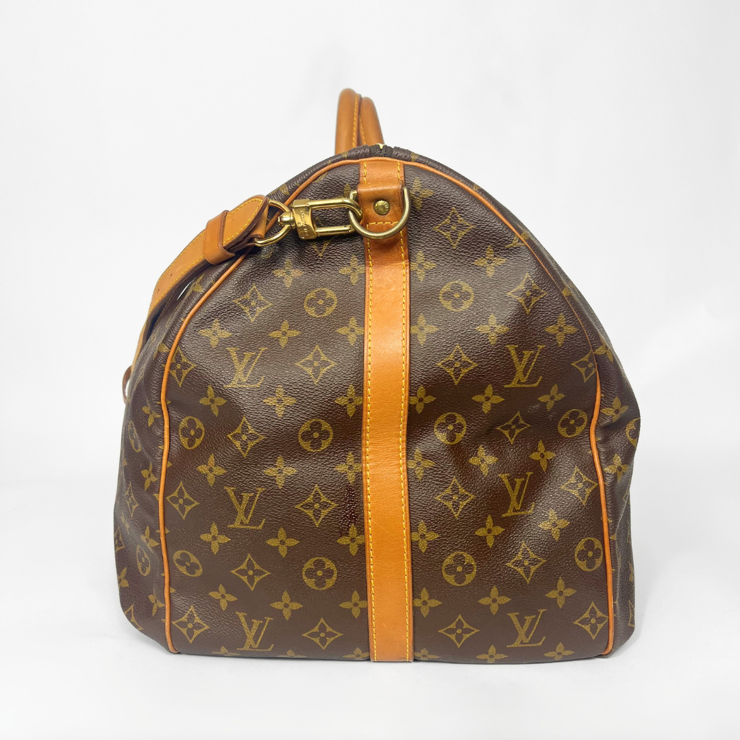 Louis Vuitton Louis Vuitton Keepall 60 Bandouli&egrave;re Monogram Canvas - Travel Bags - Etoile Luxury Vintage