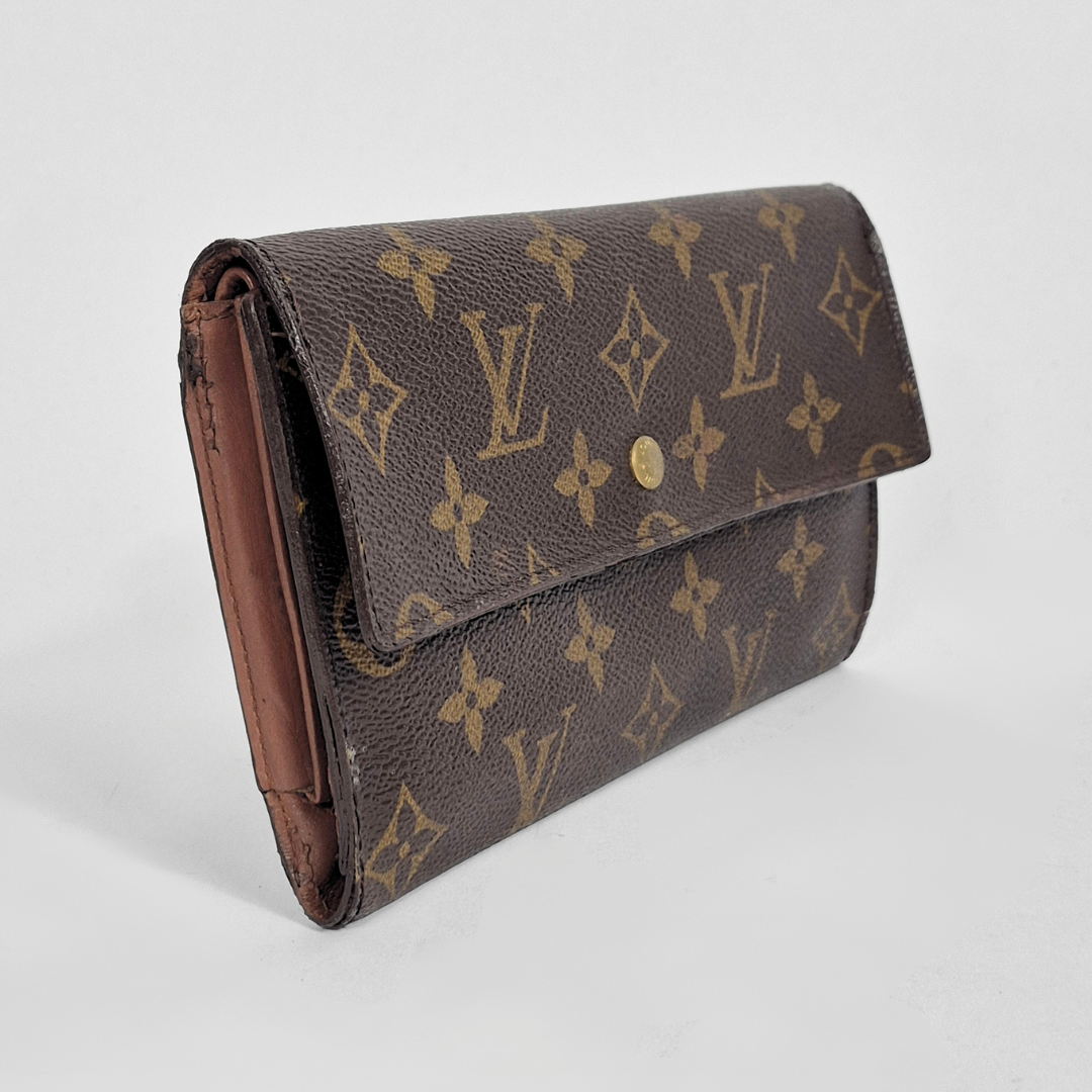 Louis Vuitton Wallet International