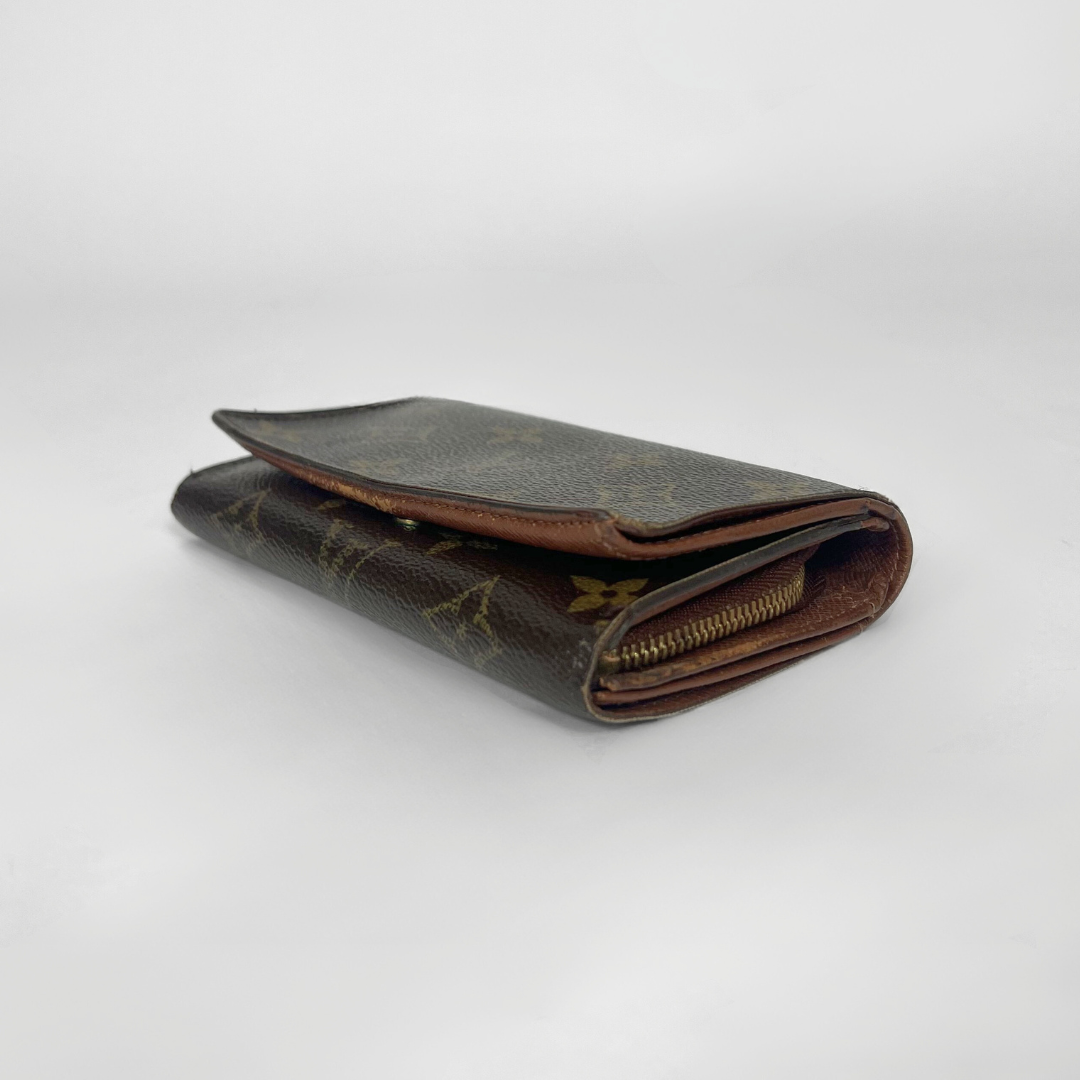 Louis Vuitton Wallet medium
