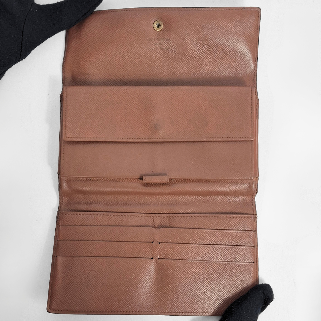 Louis Vuitton Wallet International