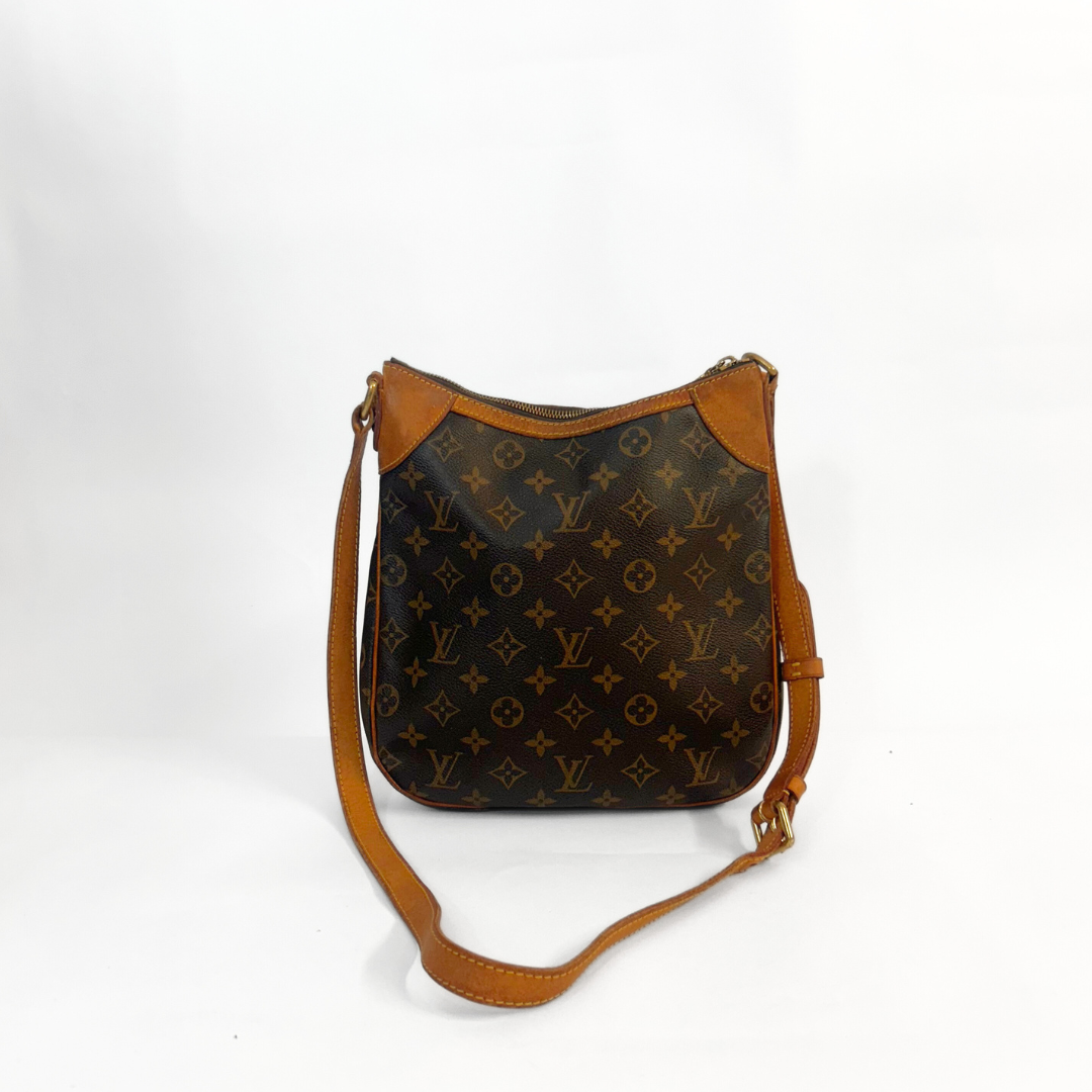 Louis Vuitton Louis Vuitton Odeon PM Monogram Canvas - Crossbody bags - Etoile Luxury Vintage