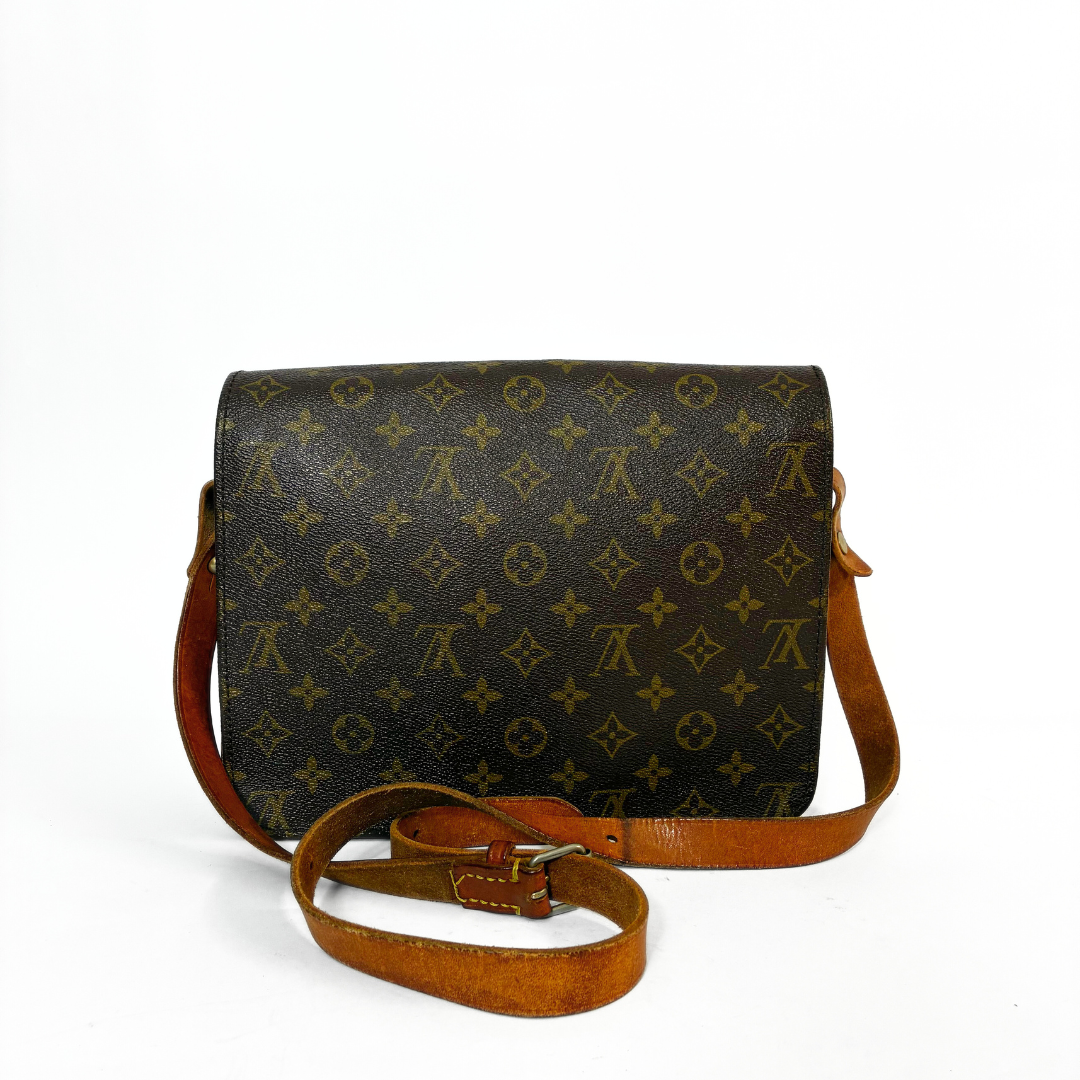 Louis Vuitton Louis Vuitton Cartouchi&egrave;re GM Monogram Canvas - Crossbody bags - Etoile Luxury Vintage