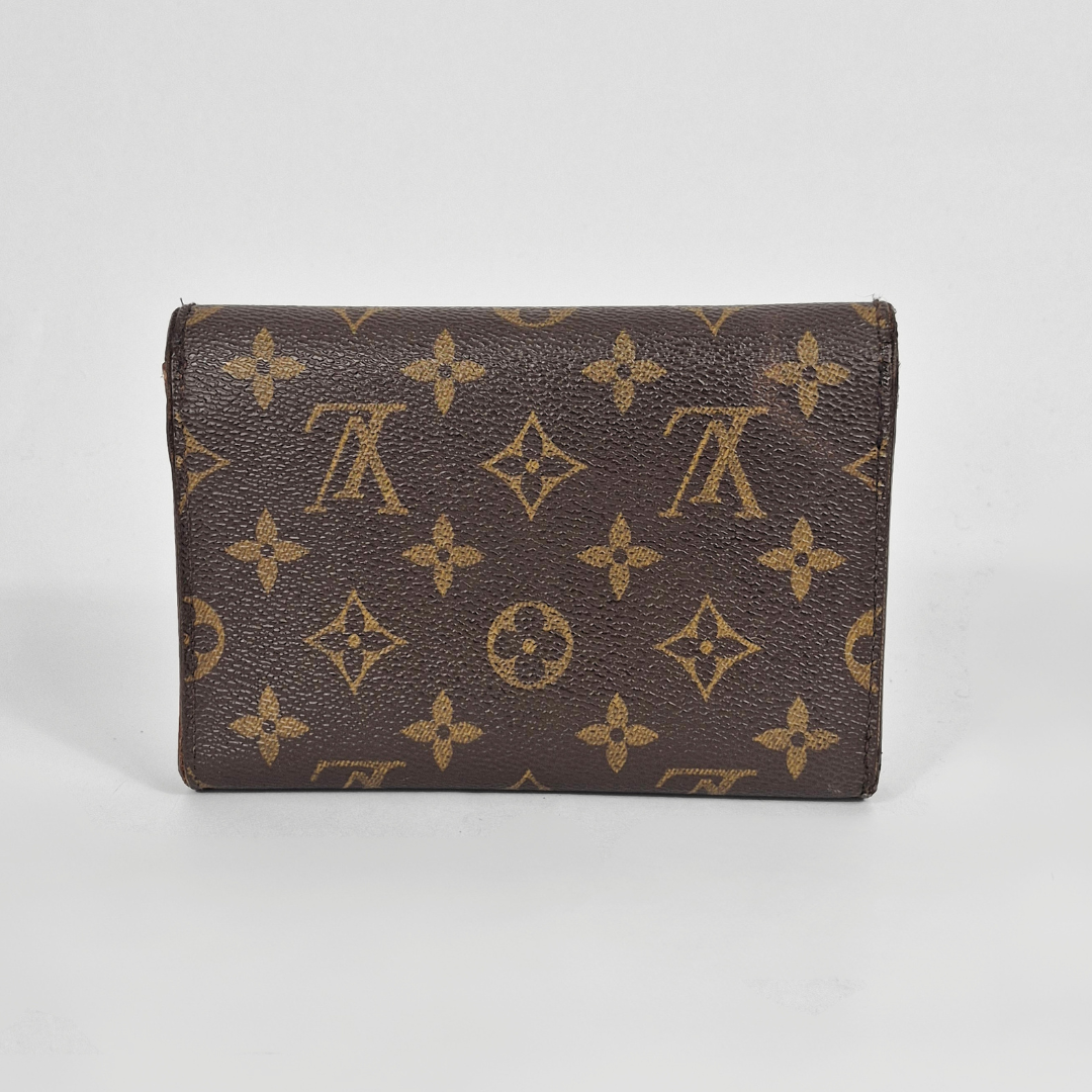 Louis Vuitton International Wallet Medium