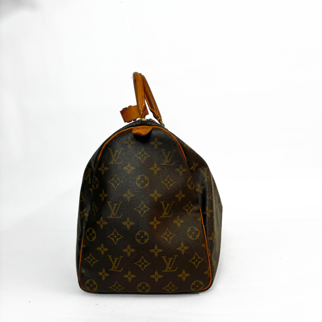 Louis Vuitton Louis Vuitton Keepall 45 Monogram Canvas - Travel bags - Etoile Luxury Vintage