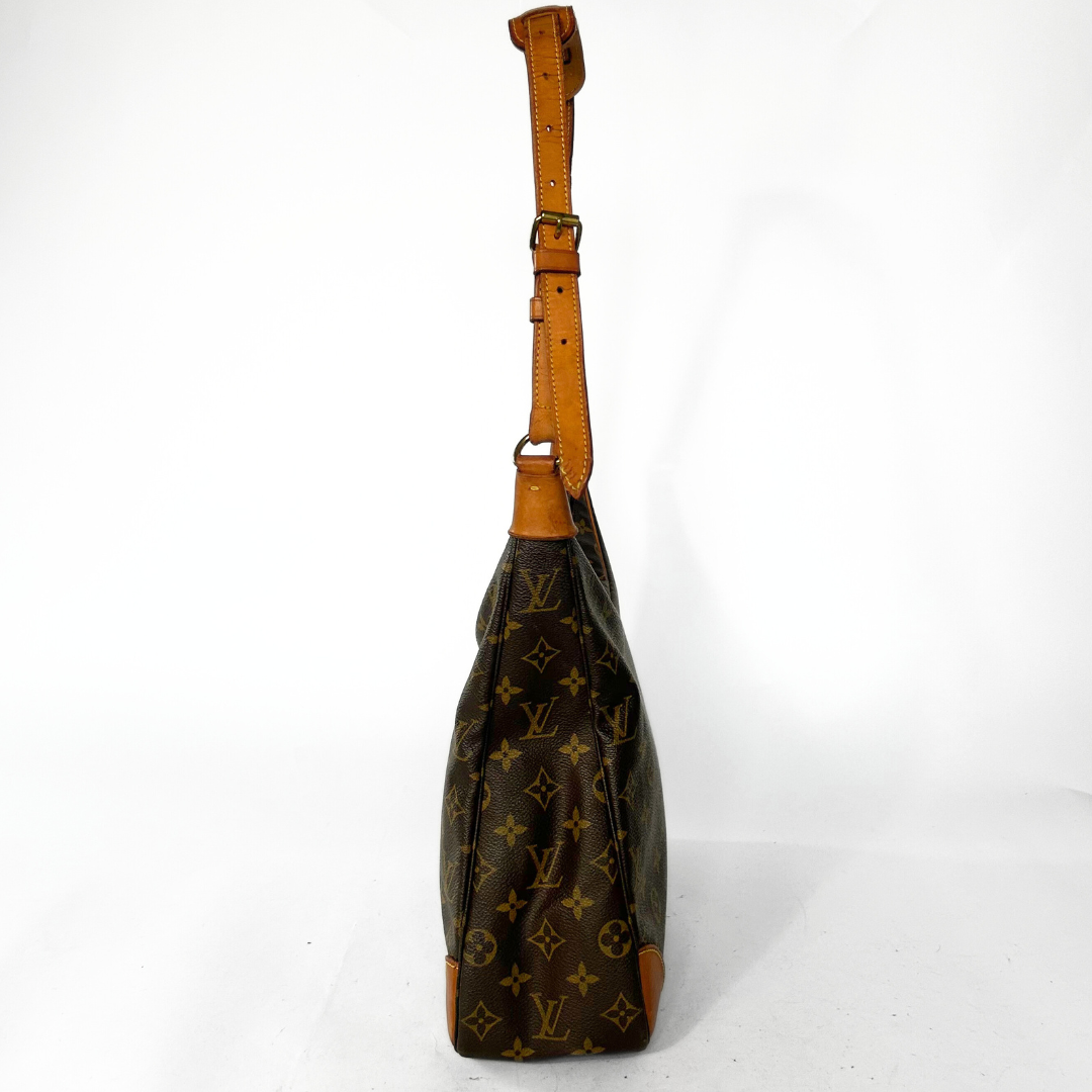 Louis Vuitton Louis Vuitton Boulogne GM Monogram Canvas - Shoulder bags - Etoile Luxury Vintage