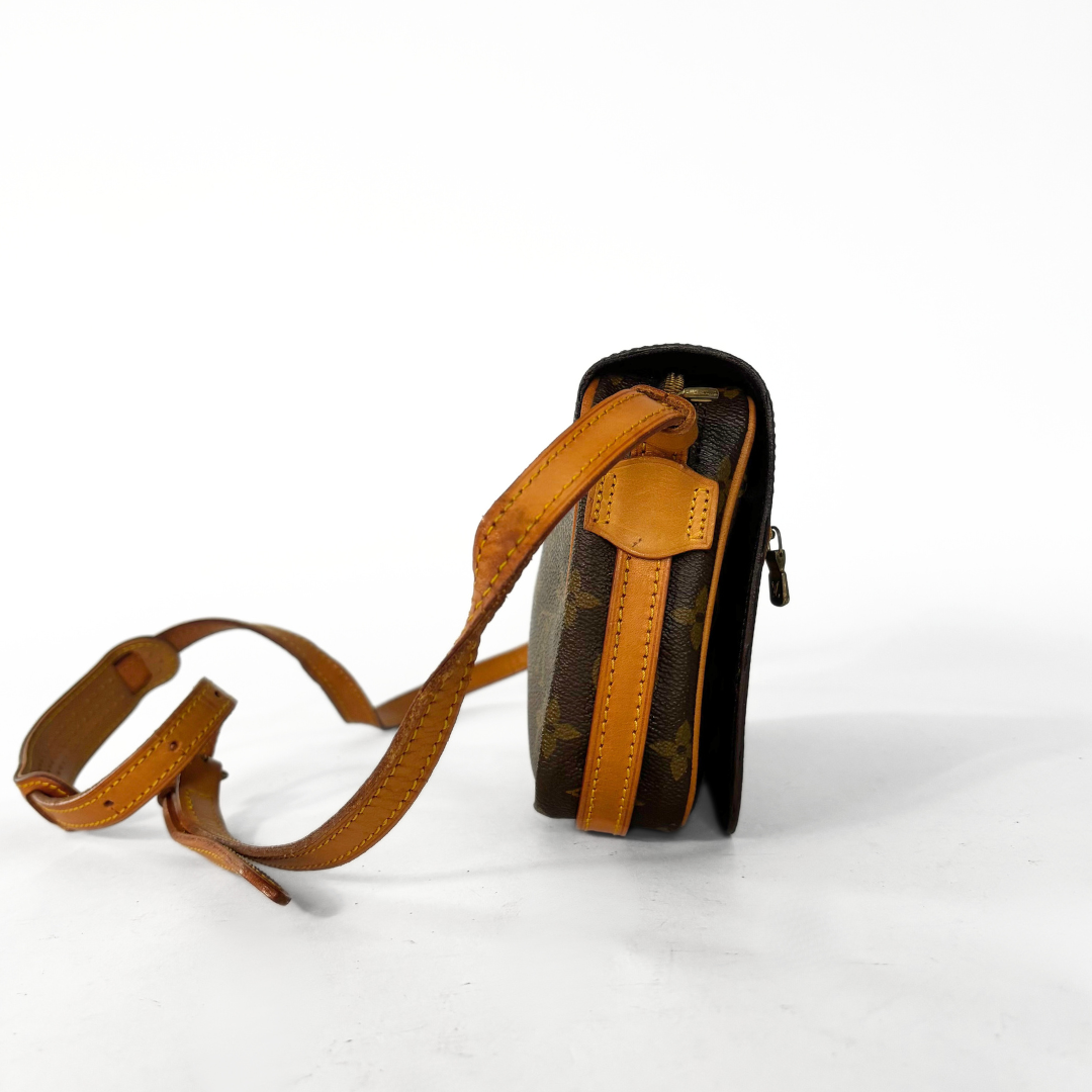 Louis Vuitton Louis Vuitton Saint-Germain Monogram Canvas - Crossbody bags - Etoile Luxury Vintage