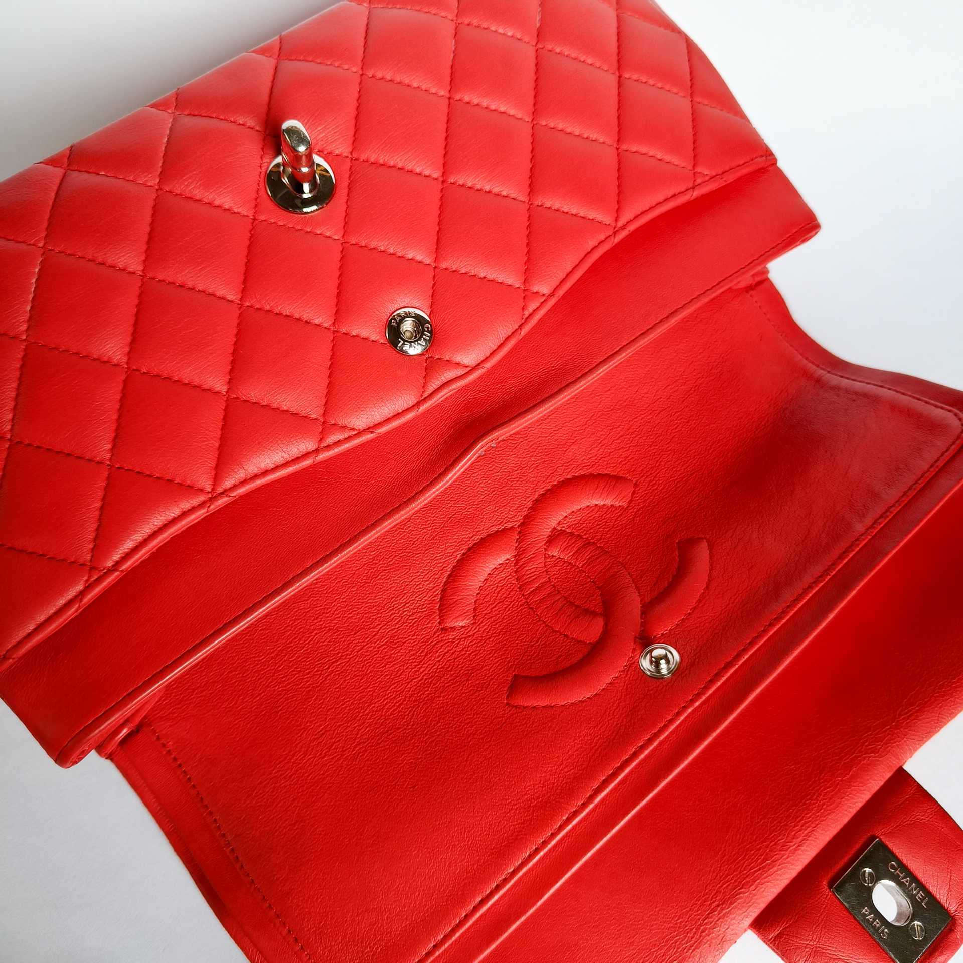 Chanel IG SALE: Chanel Classic Double Flap Bag Medium Lambskin Leather - Shoulder bags - Etoile Luxury Vintage