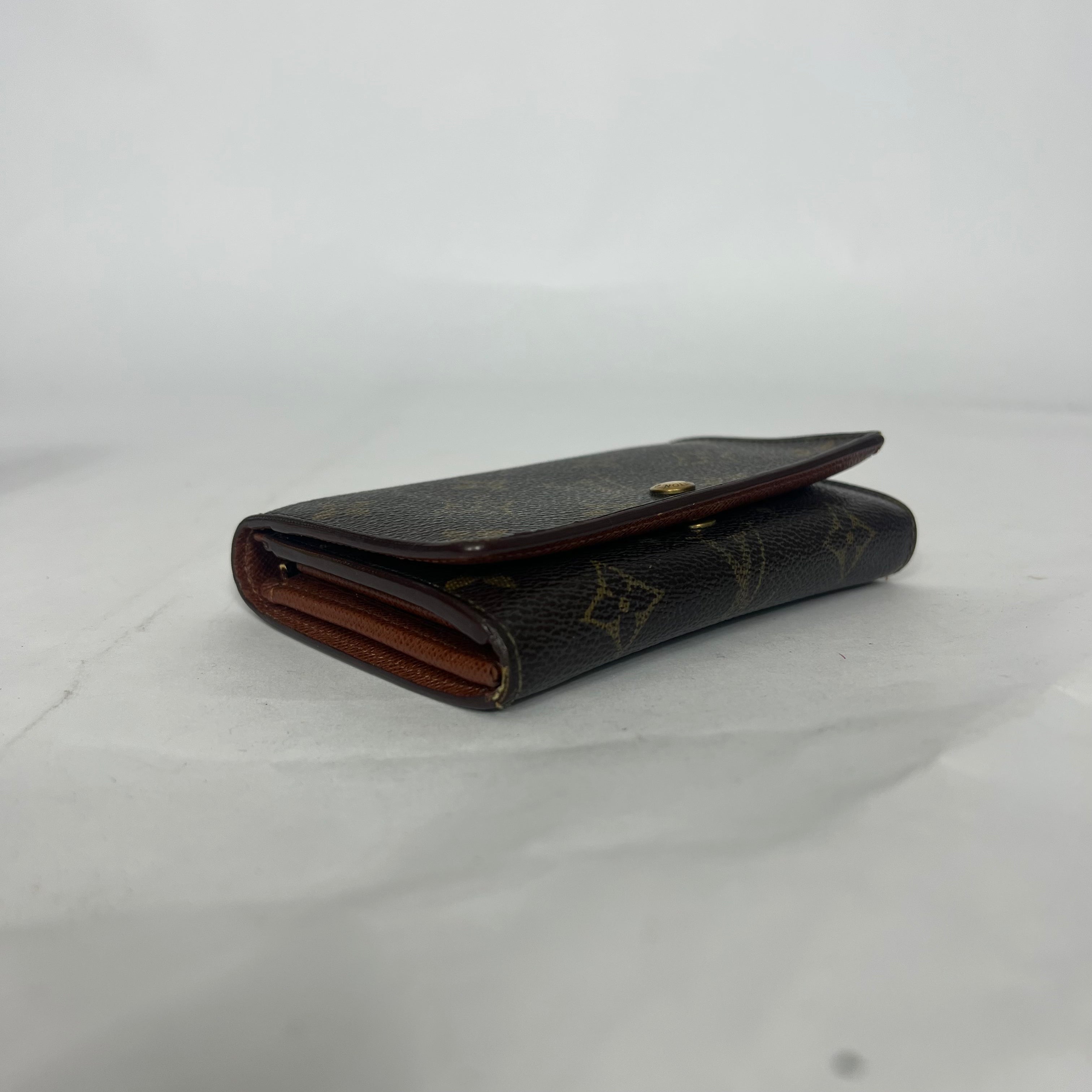 Louis Vuitton Wallet medium