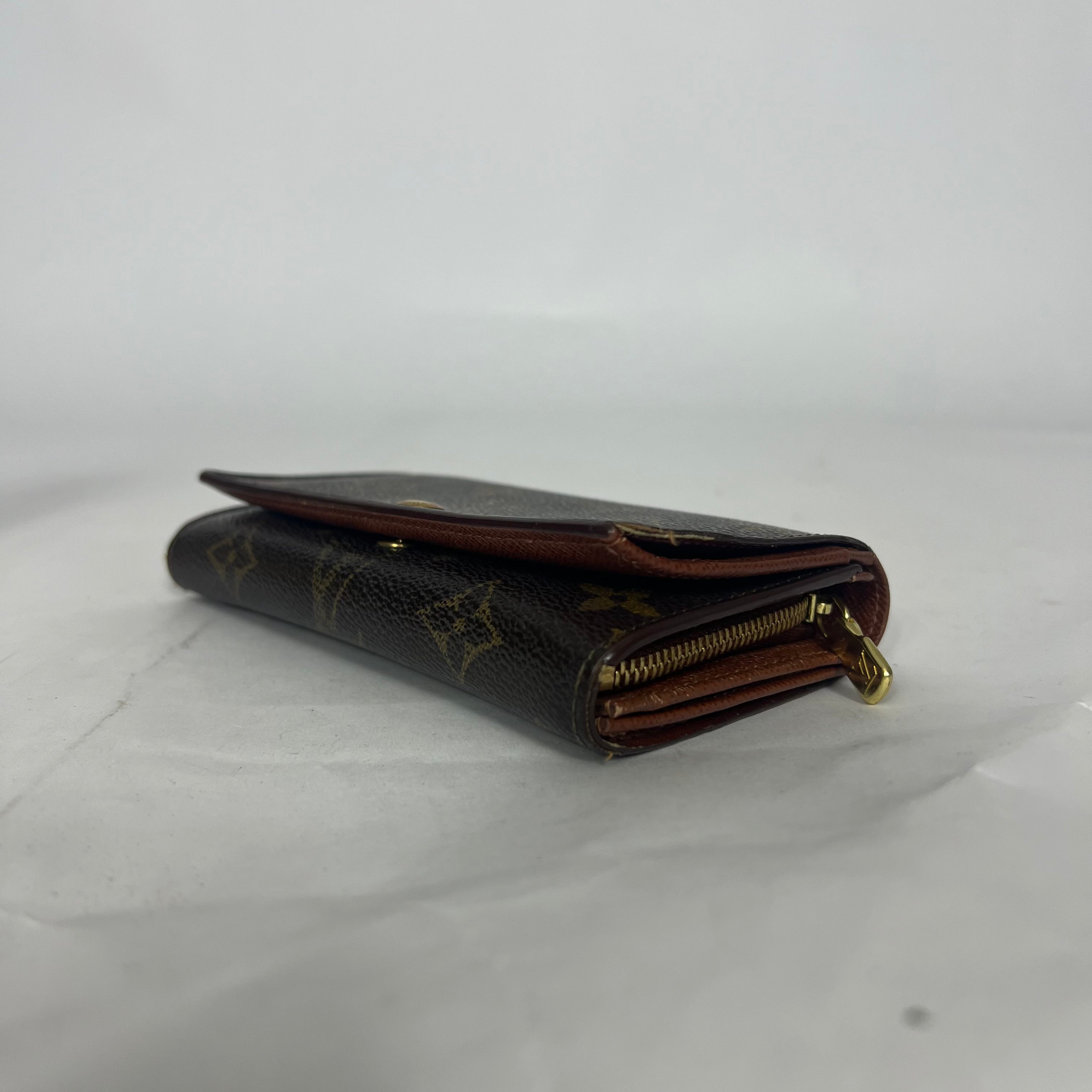 Louis Vuitton Wallet medium