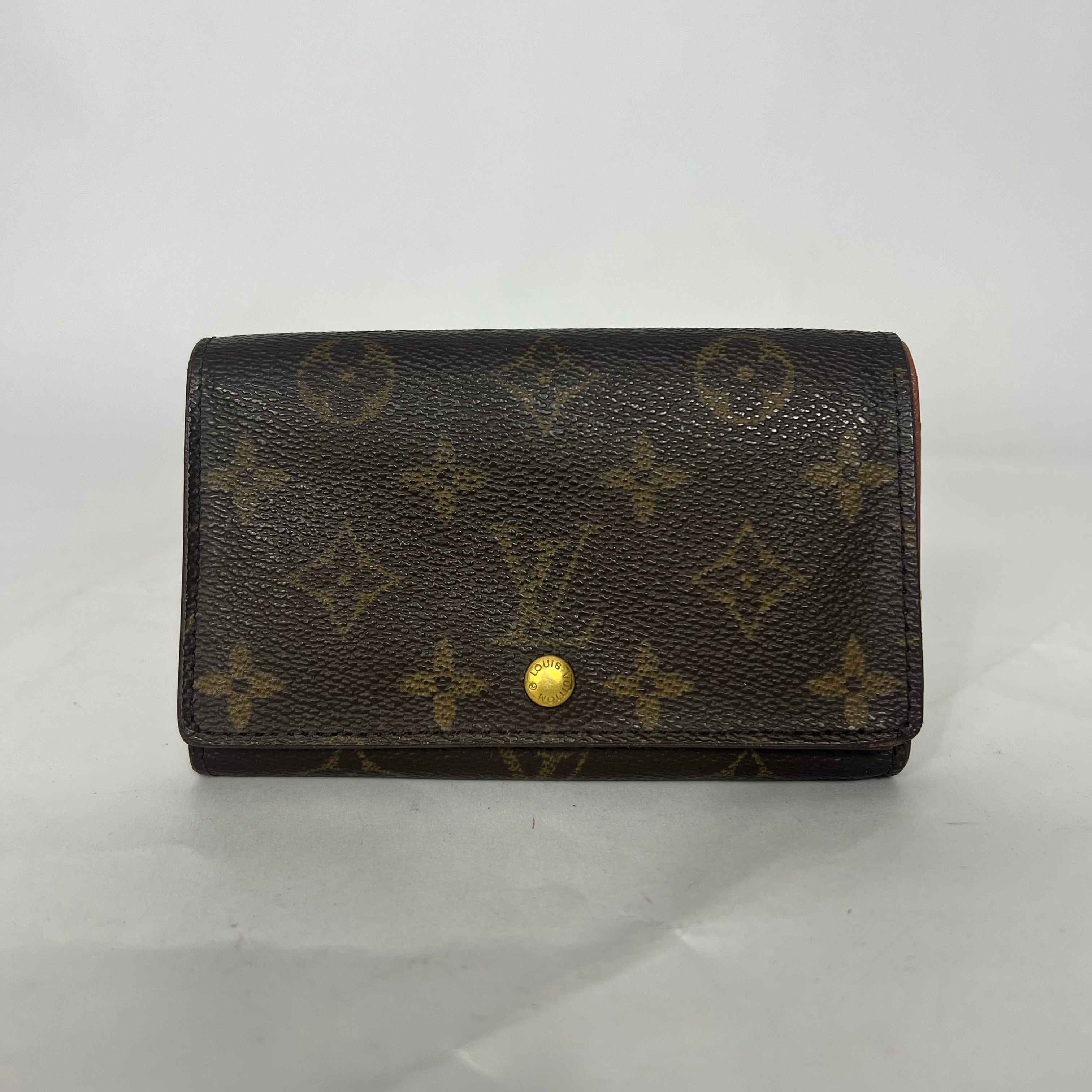 Louis Vuiton  wallet medium