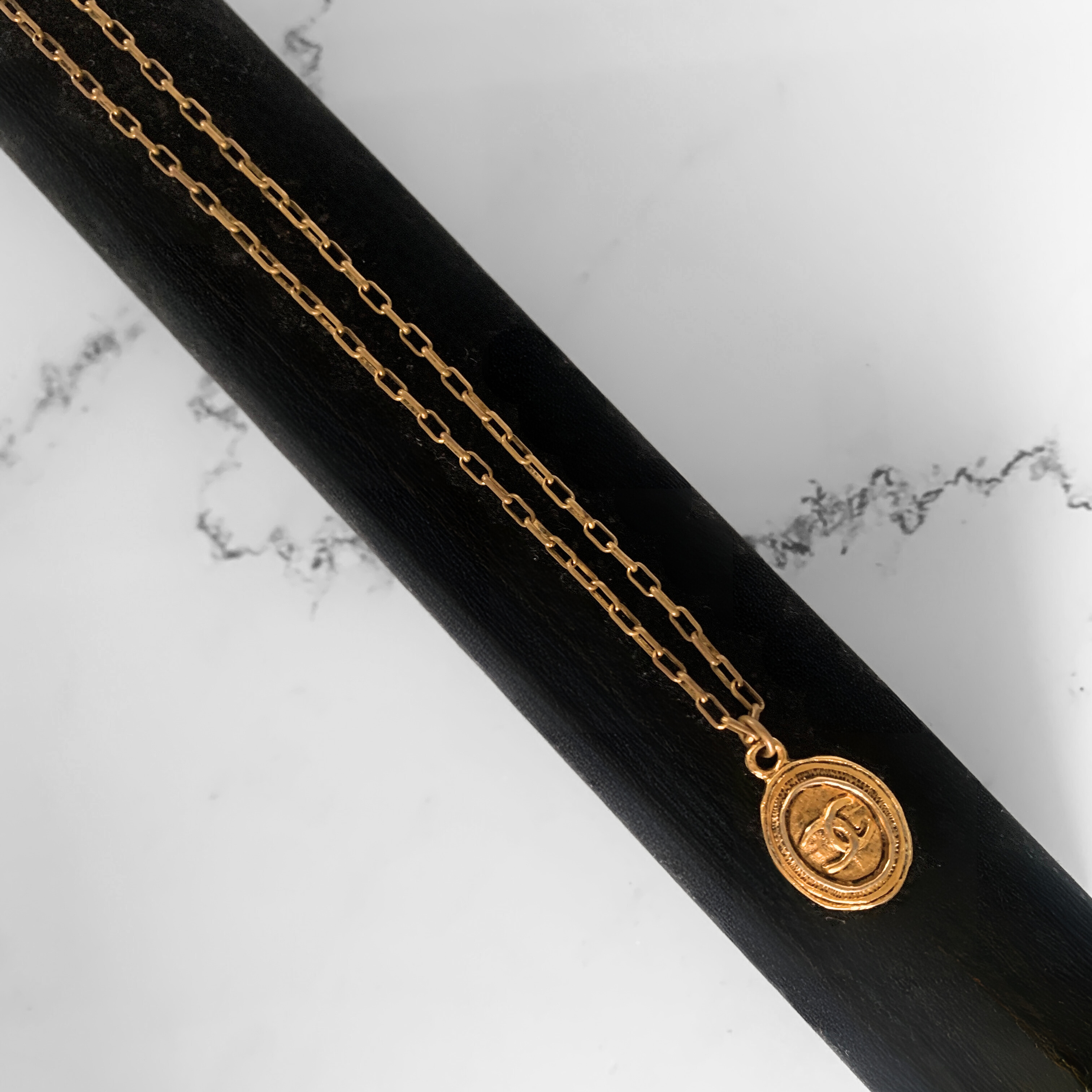 Chanel Chanel Necklace Gold Metal - Necklaces - Etoile Luxury Vintage