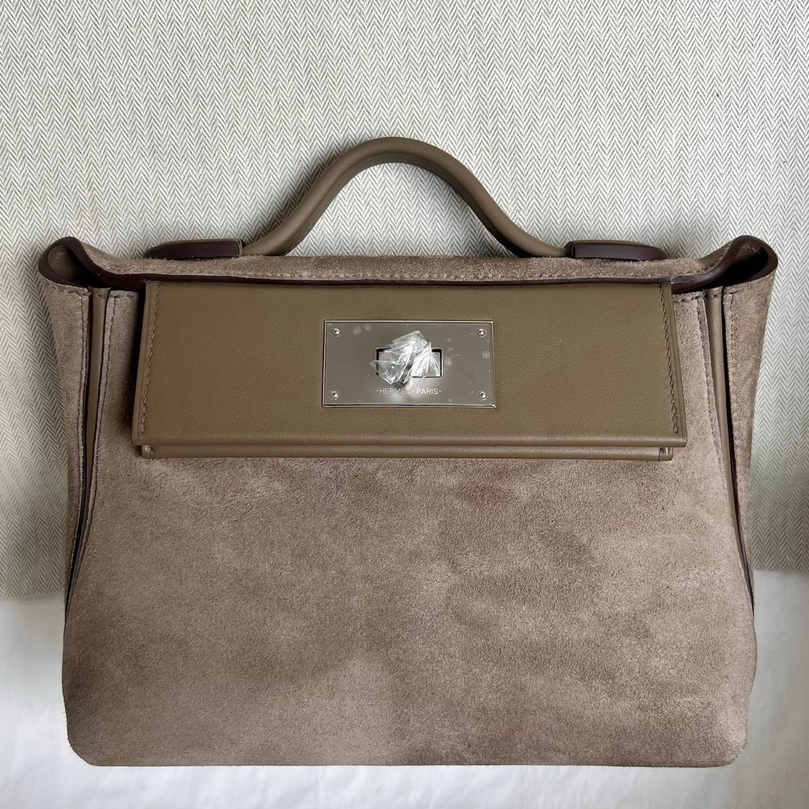Hermes 24/24 21 Handmade Bag in Taupe Doblis Suede Calfskin