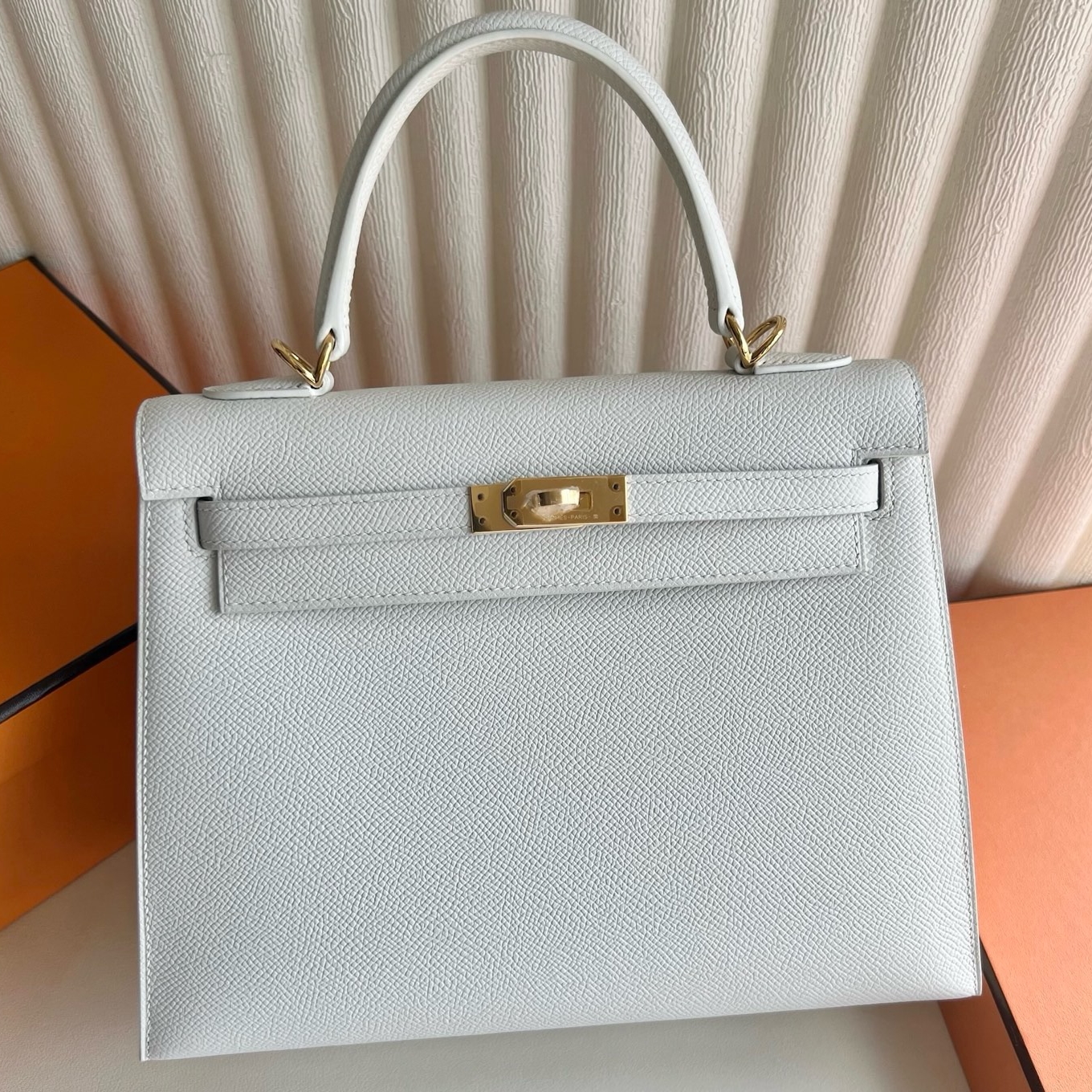 Hermes Kelly Sellier 25 Handmade Bag in White Epsom Calfskin 