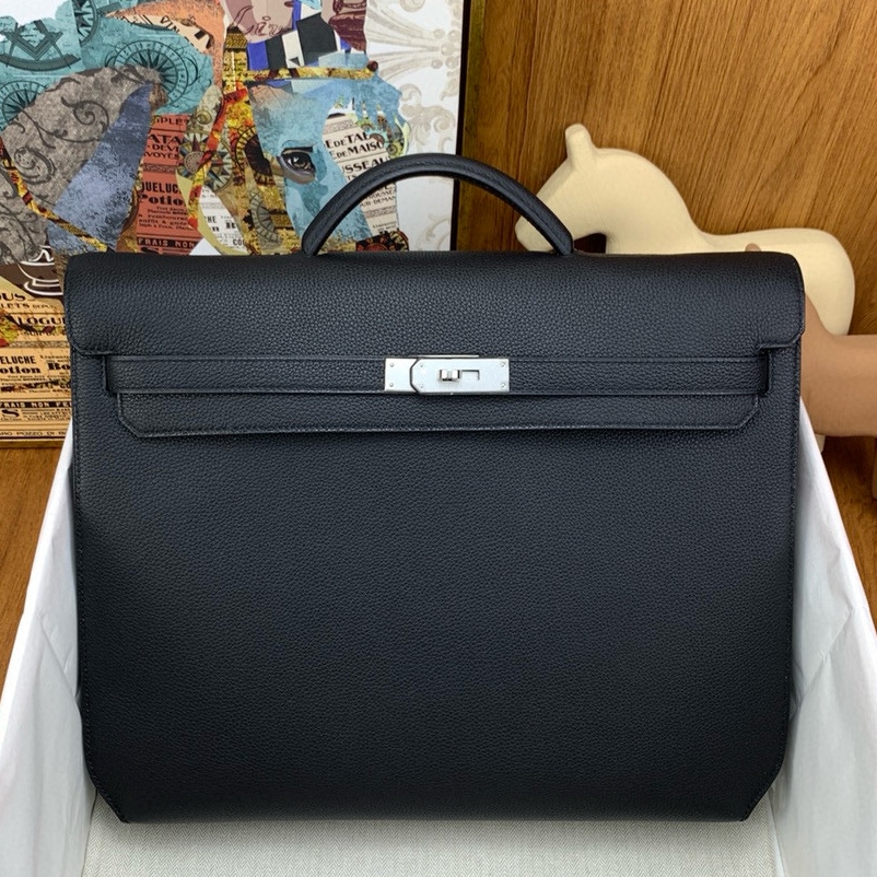 Hermes Kelly Depeches 36 Briefcase in Black Clemence Leather