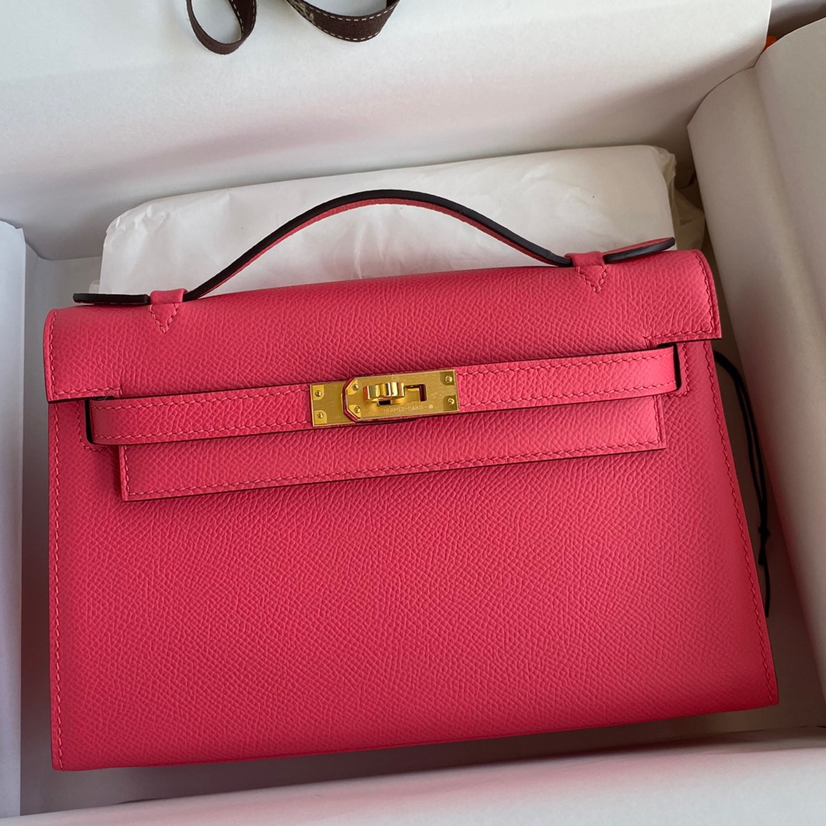 Hermes Kelly Pochette Handmade Bag In Rose Lipstick Epsom Calfskin