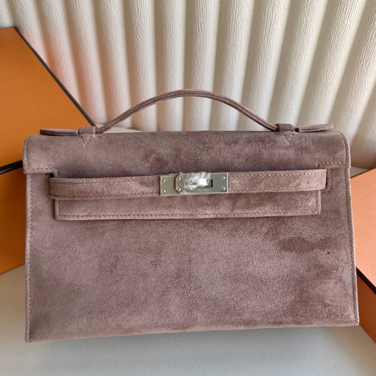 Hermes Kelly Pochette Handmade Bag in Lilas Doblis Suede Leather